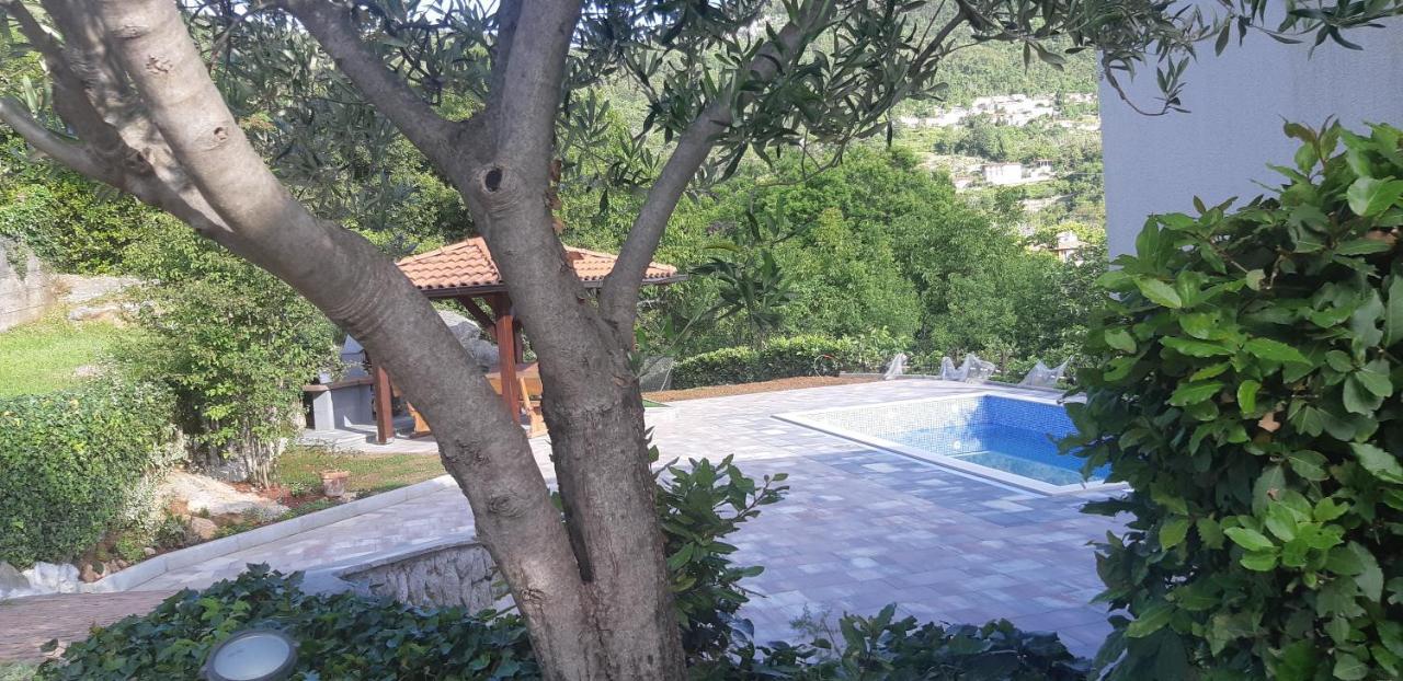 Apartment Opatija Lovran Eksteriør bilde