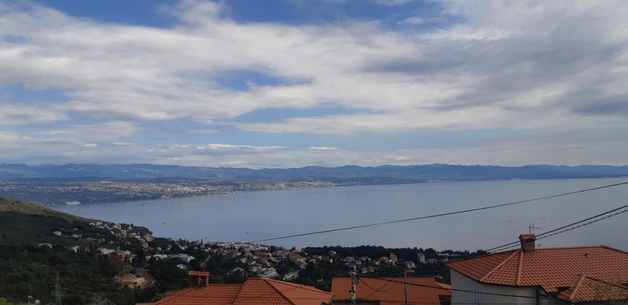 Apartment Opatija Lovran Eksteriør bilde